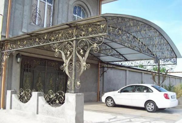 Красивые навесы: обзор популярных дизайнов и материалов Красивые навесы: обзор популярных дизайнов и материалов