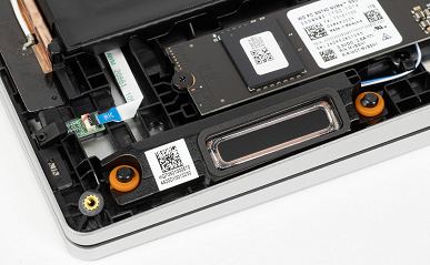 Обзор бизнес-ноутбука Acer Swift Go 14 (SFG14-73-70EH): компактная модель с OLED-экраном Обзор бизнес-ноутбука Acer Swift Go 14 (SFG14-73-70EH): компактная модель с OLED-экраном