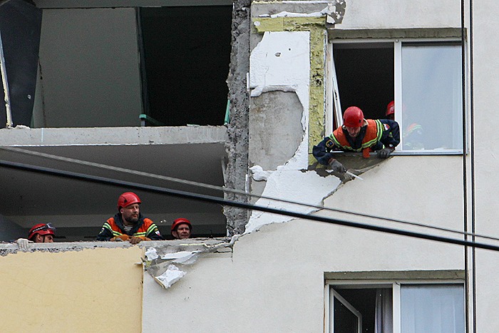Число погибших в результате взрыва газа в Саратове достигло семи Число погибших в результате взрыва газа в Саратове достигло семи