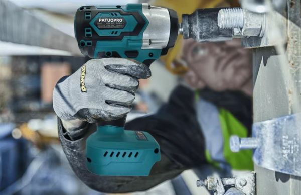 Что такое гайковерт и зачем он в домашней мастерской? Что такое гайковерт и зачем он в домашней мастерской?