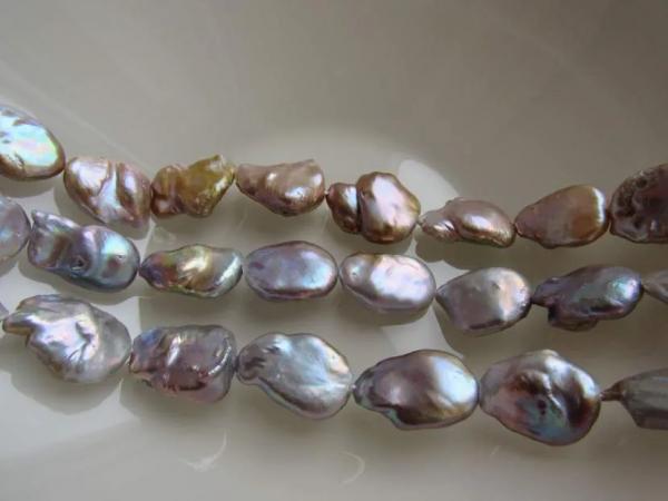 Общие черты стиля барокко в европейской и русской архитектуре Общие черты стиля барокко в европейской и русской архитектуре