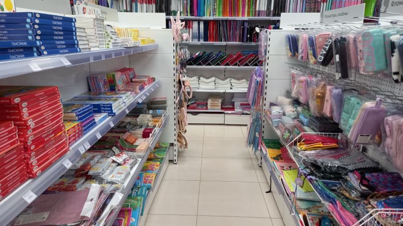 Первый раз — дороже: как в Петербурге собрать ребенка в школу и не переплатить