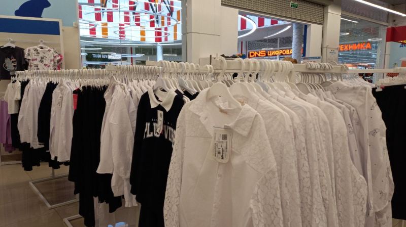 Первый раз — дороже: как в Петербурге собрать ребенка в школу и не переплатить