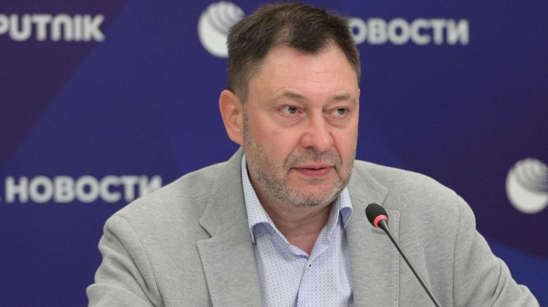 Журналист Кирилл Вышинский скончался в Москве