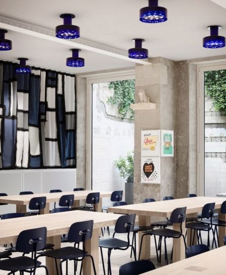 Acne Studios открыли штаб-квартиру внутри парижского таунхауса