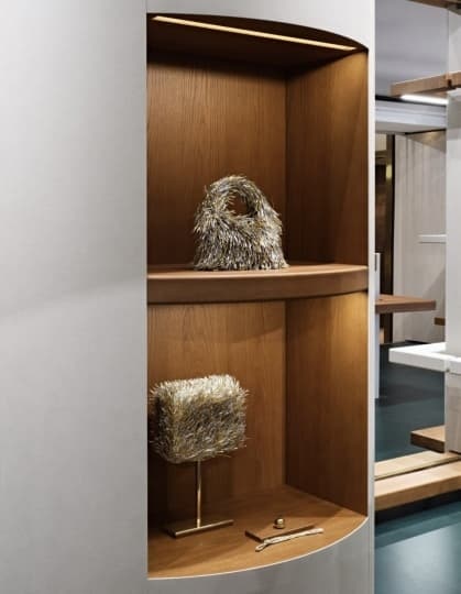 Bottega Veneta открыла модернистский поп-ап в универмаге Harrods