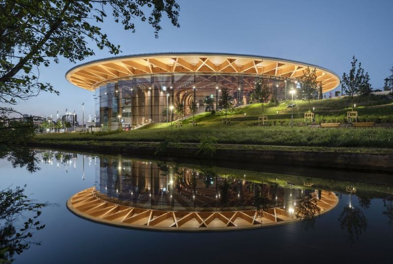 Центр "Мир впечатлений от Volvo" в городе Гетеборг, Швеция