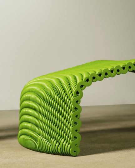 Eburet представил первую коллекцию уличной мебели