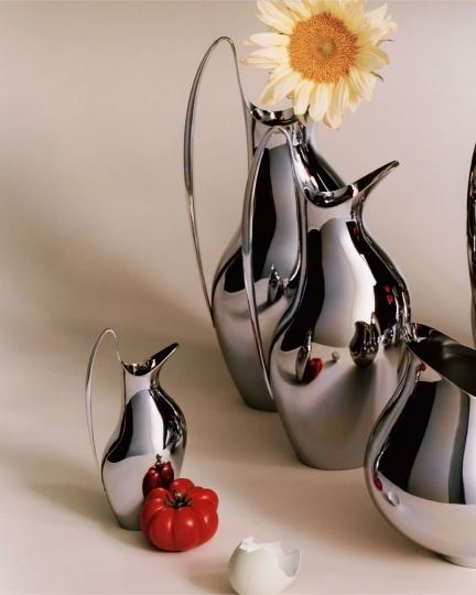 Georg Jensen выпустил кувшины Хеннинга Коппеля