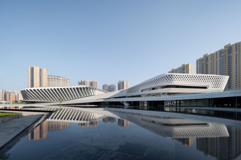 Спортивно-культурный комплекс Цзяньян в городе Чэнду, Китай