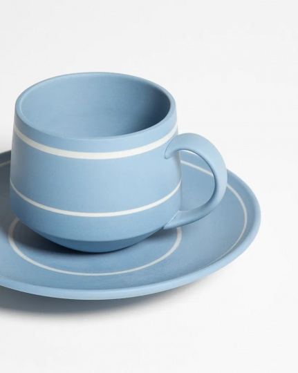 Wedgwood выпустил изделия по дизайну Люси Ри